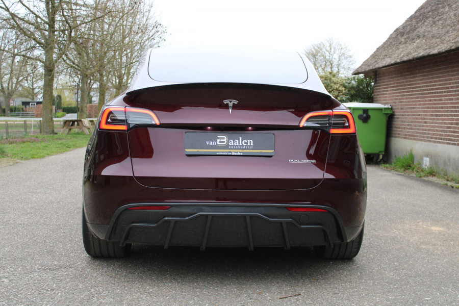 Tesla Model Y LONG RANGE DUAL AWD 75 kWh AUTOPILOT NAVI LEER PANO SOh 95,5%