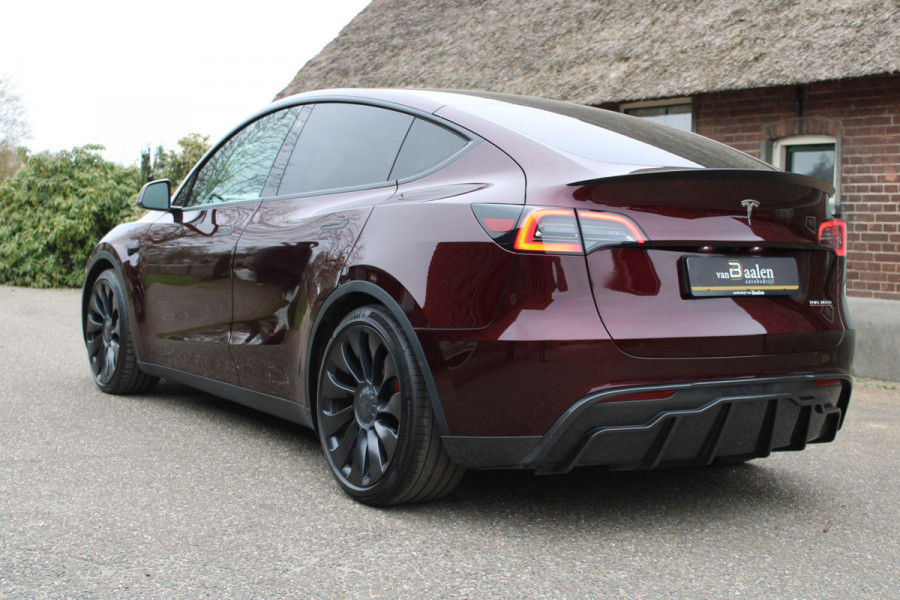 Tesla Model Y LONG RANGE DUAL AWD 75 kWh AUTOPILOT NAVI LEER PANO SOh 95,5%
