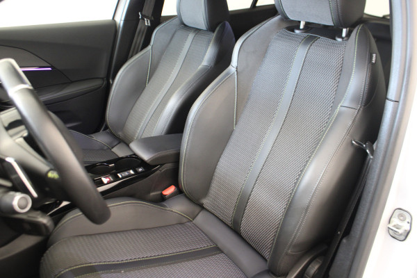 Peugeot 2008 1.2 PureTech 130 GT |Camera|Navi| *Pasen Geopend!*