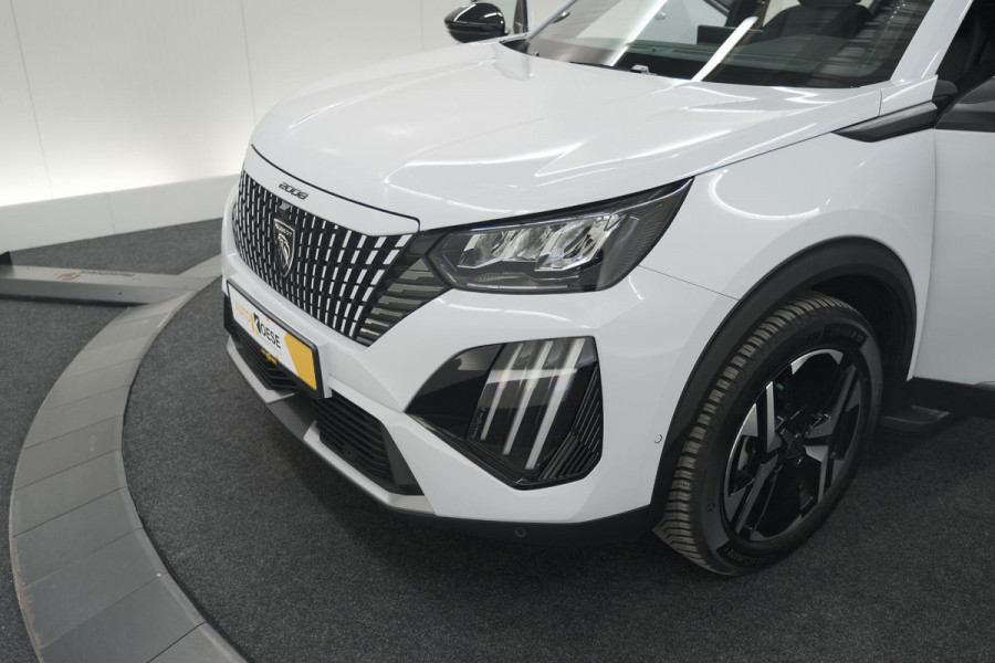 Peugeot 2008 PureTech 130 EAT8 Allure | Allseason banden | 360 Camera | Dodehoekdetectie | Apple Carplay | Stoelverwarming