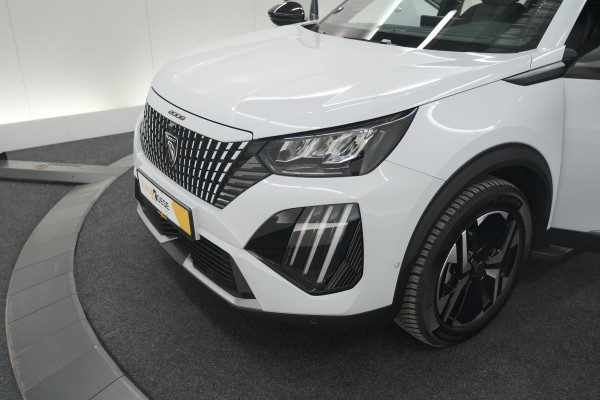 Peugeot 2008 PureTech 130 EAT8 Allure | Allseason banden | 360 Camera | Dodehoekdetectie | Apple Carplay | Stoelverwarming
