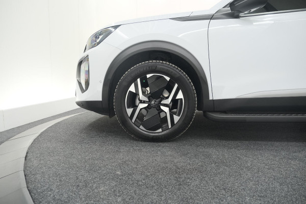 Peugeot 2008 PureTech 130 EAT8 Allure | Allseason banden | 360 Camera | Dodehoekdetectie | Apple Carplay | Stoelverwarming