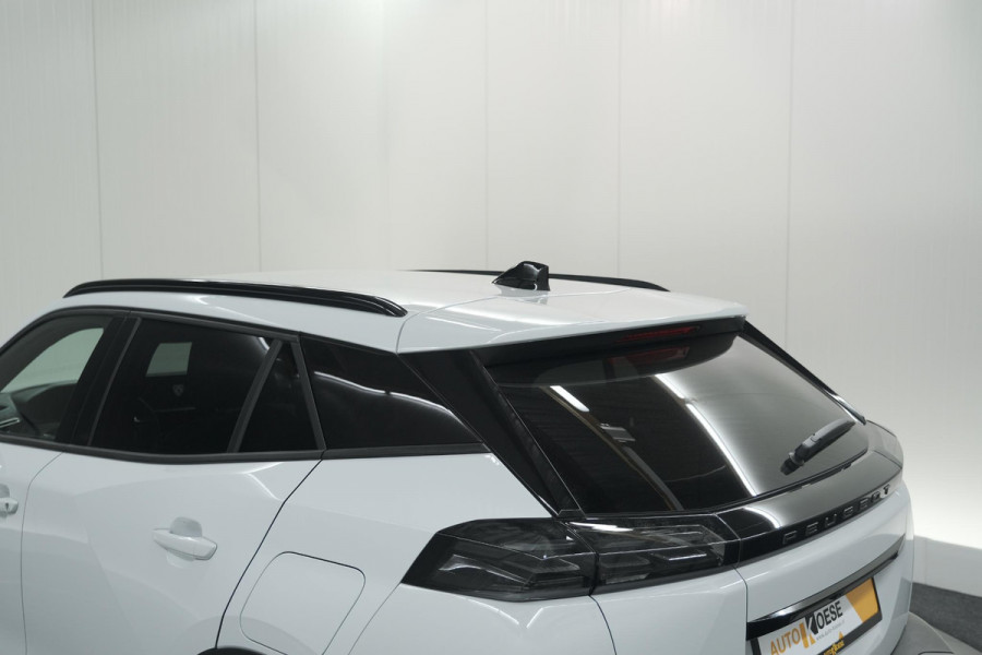 Peugeot 2008 PureTech 130 EAT8 Allure | Allseason banden | 360 Camera | Dodehoekdetectie | Apple Carplay | Stoelverwarming