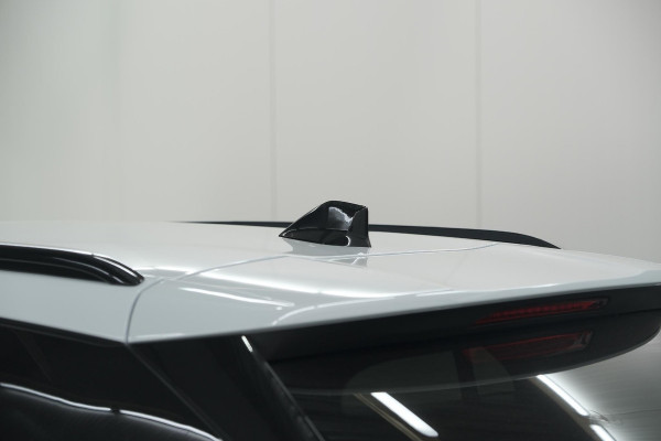 Peugeot 2008 PureTech 130 EAT8 Allure | Allseason banden | 360 Camera | Dodehoekdetectie | Apple Carplay | Stoelverwarming