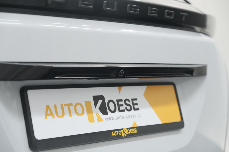 Peugeot 2008 PureTech 130 EAT8 Allure | Allseason banden | 360 Camera | Dodehoekdetectie | Apple Carplay | Stoelverwarming