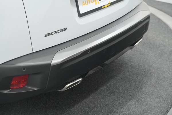 Peugeot 2008 PureTech 130 EAT8 Allure | Allseason banden | 360 Camera | Dodehoekdetectie | Apple Carplay | Stoelverwarming