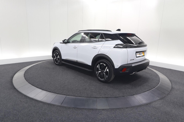 Peugeot 2008 PureTech 130 EAT8 Allure | Allseason banden | 360 Camera | Dodehoekdetectie | Apple Carplay | Stoelverwarming