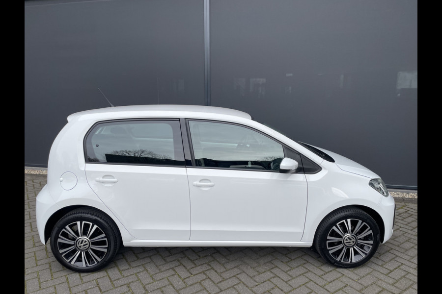 Volkswagen up! 1.0 Airco - Licht metalen velgen 16 inch - Elektrische ramen - Led verlichting - Bluetooth - Radio - Start/stop systeem - Centrale vergrendeling met afstandsbediening