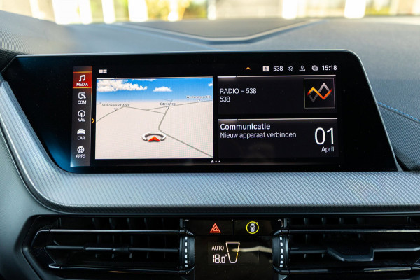 BMW 1-serie 118i High Executive M-Sport I Led I Live Cockpit Professional I Adaptive Cruise I Shadow Line I Stoelverwarming I BTW