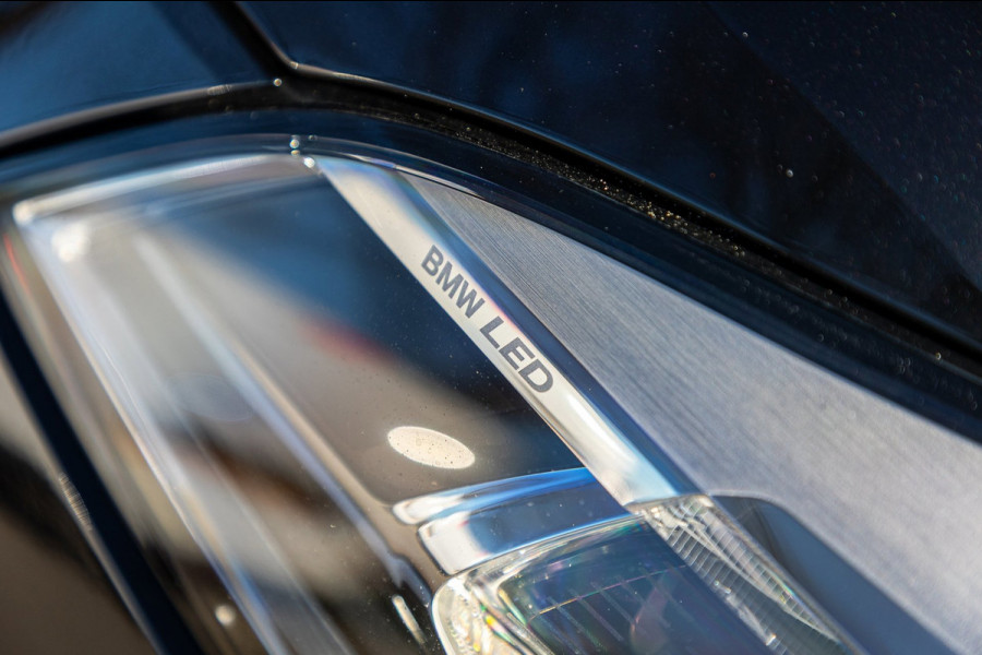 BMW 1-serie 118i High Executive M-Sport I Led I Live Cockpit Professional I Adaptive Cruise I Shadow Line I Stoelverwarming I BTW