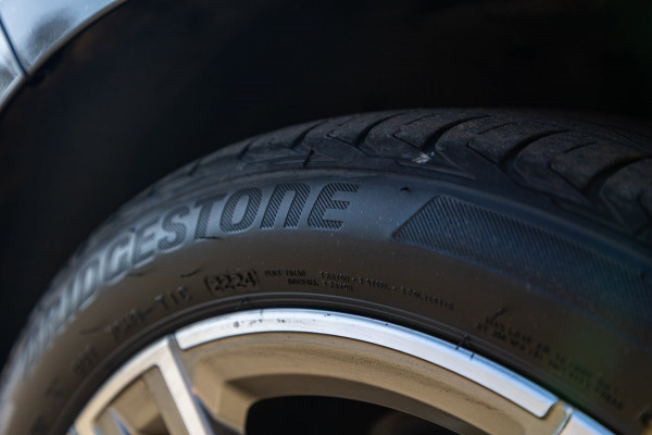 BMW 1-serie 118i High Executive M-Sport I Led I Live Cockpit Professional I Adaptive Cruise I Shadow Line I Stoelverwarming I BTW