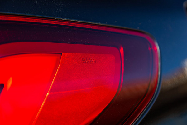 BMW 1-serie 118i High Executive M-Sport I Led I Live Cockpit Professional I Adaptive Cruise I Shadow Line I Stoelverwarming I BTW