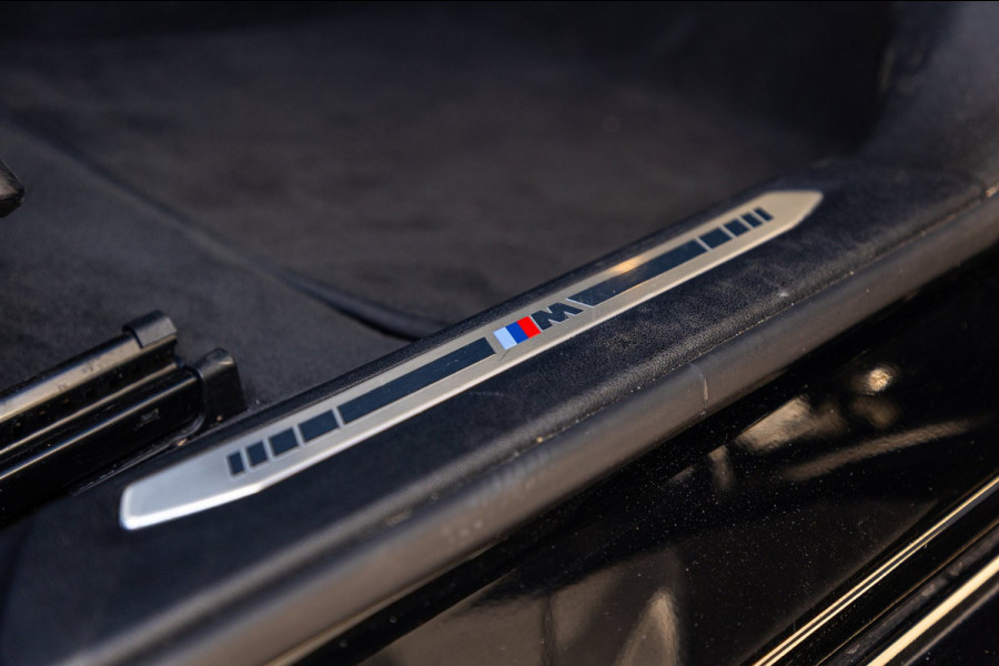 BMW 1-serie 118i High Executive M-Sport I Led I Live Cockpit Professional I Adaptive Cruise I Shadow Line I Stoelverwarming I BTW