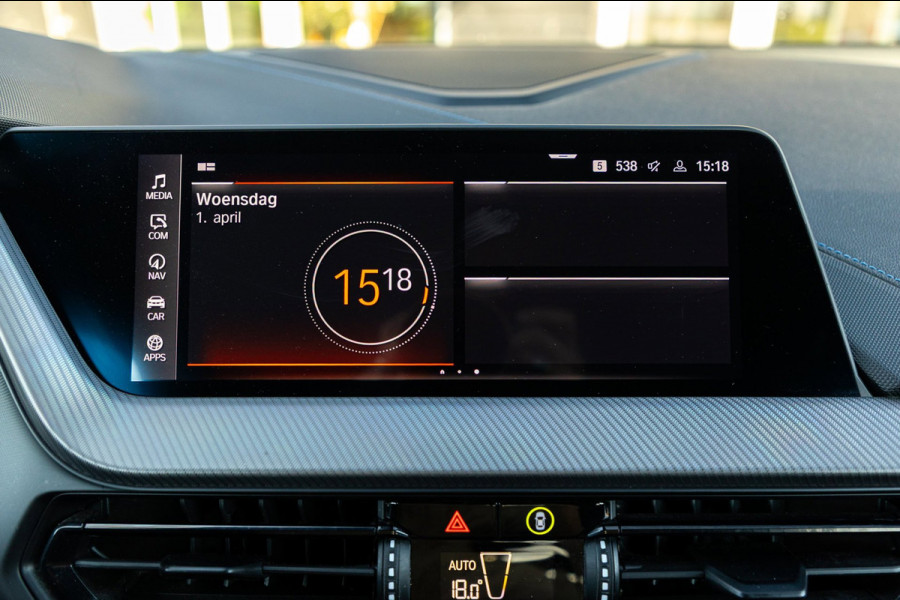 BMW 1-serie 118i High Executive M-Sport I Led I Live Cockpit Professional I Adaptive Cruise I Shadow Line I Stoelverwarming I BTW