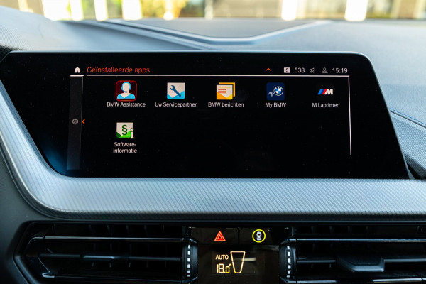 BMW 1-serie 118i High Executive M-Sport I Led I Live Cockpit Professional I Adaptive Cruise I Shadow Line I Stoelverwarming I BTW