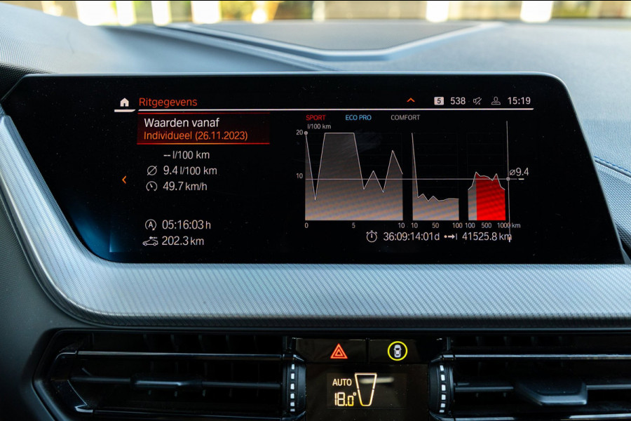 BMW 1-serie 118i High Executive M-Sport I Led I Live Cockpit Professional I Adaptive Cruise I Shadow Line I Stoelverwarming I BTW