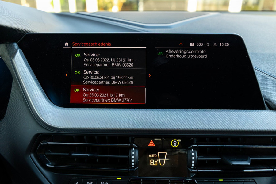 BMW 1-serie 118i High Executive M-Sport I Led I Live Cockpit Professional I Adaptive Cruise I Shadow Line I Stoelverwarming I BTW