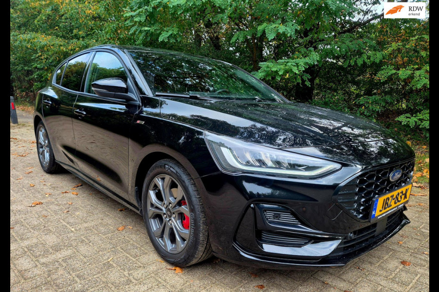 Ford Focus 1.0 EcoBoost Hybrid ST Line