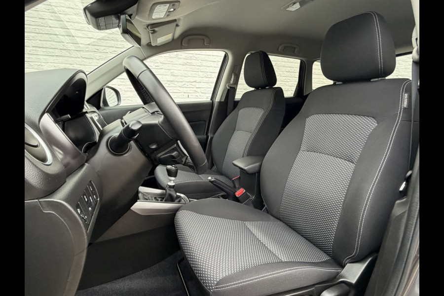 Suzuki Vitara 1.4 Boosterjet Hybrid Camera+Pdc Led Stoelverwarming Adapt Cruise carplay Dab+ Carplay Navi