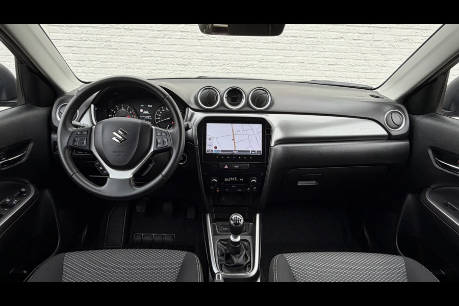 Suzuki Vitara 1.4 Boosterjet Hybrid Camera+Pdc Led Stoelverwarming Adapt Cruise carplay Dab+ Carplay Navi