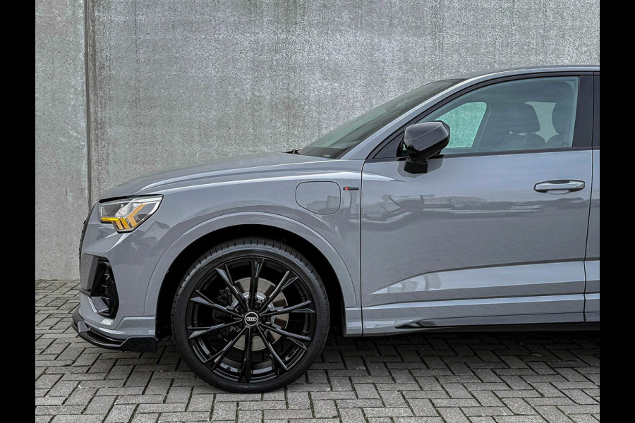 Audi Q3 Sportback 45TFSI e 245pk S-Tronic Competition S Edition S-Line 1é Eig Audi Exclusive|Leder|ACC|Ambiance|Camera|Matrix|RSQ3
