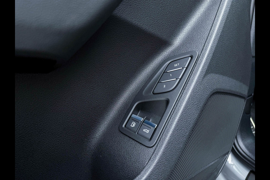 Audi Q3 Sportback 45TFSI e 245pk S-Tronic Competition S Edition S-Line 1é Eig Audi Exclusive|Leder|ACC|Ambiance|Camera|Matrix|RSQ3