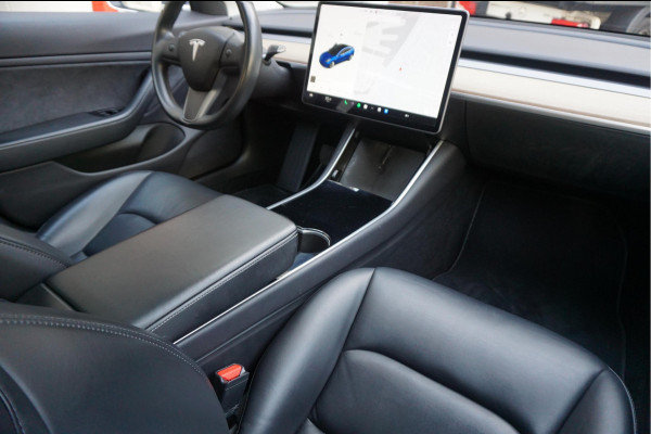 Tesla Model 3 Long Range AWD 75 kWh | BTW AUTO | Orig Nederlands | Auto Pilot | Panoramadak | Prachtige staat en staat van onderhoud |