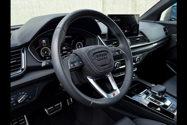 Audi Q5 55TFSI e 367PK Quattro Competition S Edition S-Line 1é Eig!|Pano|Luchtvering|S5-stoelen|HD Matrix|Carbon|Trekhaak|Ambiance
