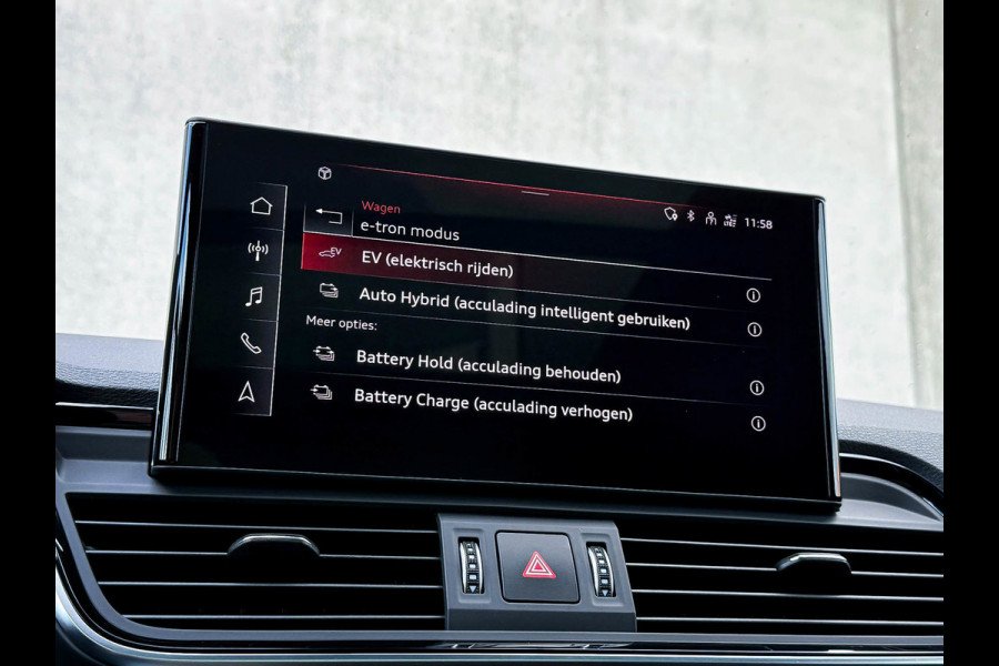 Audi Q5 55TFSI e 367PK Quattro Competition S Edition S-Line 1é Eig!|Pano|Luchtvering|S5-stoelen|HD Matrix|Carbon|Trekhaak|Ambiance