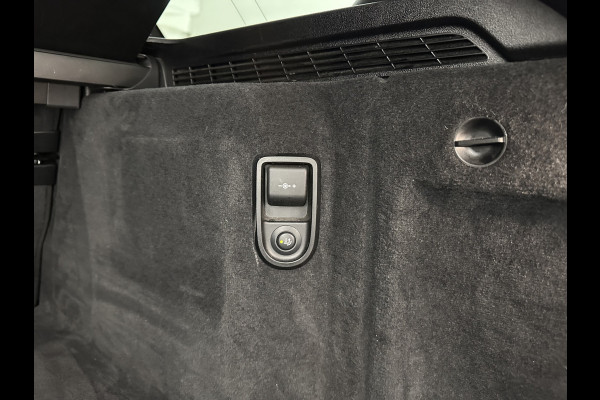 BMW 5 Serie Touring 530d M-Sportpack High Executive Edition (INCL-BTW) Aut. *PANO | LASERLIGHT | LEATHER | TOPVIEW | HARMAN/KARDON |  ADAPTIVE-CRUISE | BLINDSPOT | HEATED-COMFORTSEATS | KEYLESS | DAB | DIGI-COCKPIT | PRIVACY-GLASS | SHIFTPADDLES | ...