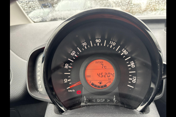 Citroën C1 1.0 VTi Feel 72pk | Cruise control | Bluetooth | Airco