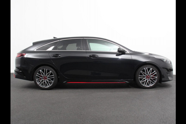 Kia ProCeed 1.6 T-GDi 204pk Automaat GT | Navigatie | Apple Carplay/Android Auto | Parkeersensoren | Camera | Adaptive Cruise Control | Stoel- en stuurverwarming | Elektrische achterklep | Keyless Entry/Start | Ledverlichting | Virtual Cockpit