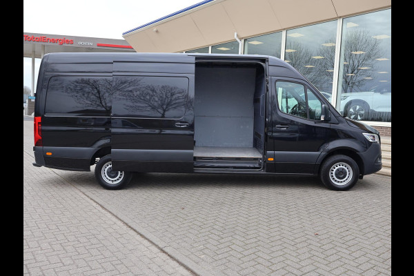 Mercedes-Benz Sprinter 316 2.2 CDI 163 PK AUT. L3H2 + MEMORY SEAT | LEDER | DISTRONIC | BREEDBEELD MBUX | CARPLAY | STOELVERW.