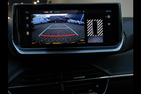 Peugeot 208 Automaat Allure | Navigatie | Apple Carplay/ Android Auto | Camera | Parkeersensoren | Adaptive Cruise Control | Stoelverwarming | Ledverlichting | Climate control