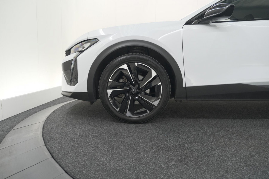 Peugeot 408 Hybrid 136 e-DCS6 Allure | 360 Camera | Navigatie