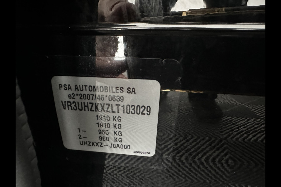 Peugeot e-208 EV GT 350 50 kWh [ 3-Fase ] *HEATPUMP | PANO | FULL-LED | DIGI-COCKPIT | BLINDSPOT | CAMERA | LEATHER-ALCANTARA | AMBIENTLIGHT | NAVI-FULLMAP | LANE-ASSIST | KEYLESS | DAB | CCS-FASTLOADER | HEATED-SPORTSEATS