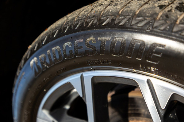 BMW X1 SDrive20i Nedcar Edition Panoramadak I Leder I Sportstoelen I Head Up I Camera I Led I Trekhaak I BTW