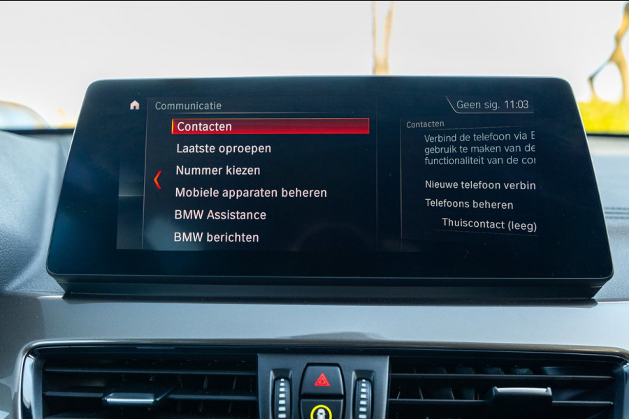 BMW X1 SDrive20i Nedcar Edition Panoramadak I Leder I Sportstoelen I Head Up I Camera I Led I Trekhaak I BTW