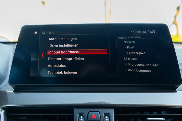 BMW X1 SDrive20i Nedcar Edition Panoramadak I Leder I Sportstoelen I Head Up I Camera I Led I Trekhaak I BTW