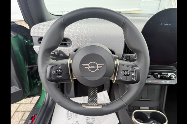 MINI Mini 1.5 Cooper C Favoured AUOTMAAT M PANODAK! CAMERA! 18INCH!