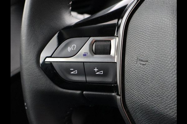 Peugeot 208 1.2 PT ALLURE PACK + ADAPTIVE CRUISE | CAMERA | STOELVERWARMING | CARPLAY | LED | PRIVACY