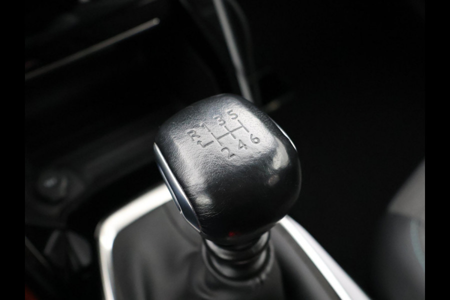 Peugeot 208 1.2 PT ALLURE PACK + ADAPTIVE CRUISE | CAMERA | STOELVERWARMING | CARPLAY | LED | PRIVACY