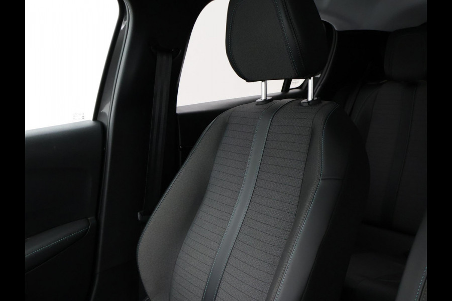 Peugeot 208 1.2 PT ALLURE PACK + ADAPTIVE CRUISE | CAMERA | STOELVERWARMING | CARPLAY | LED | PRIVACY