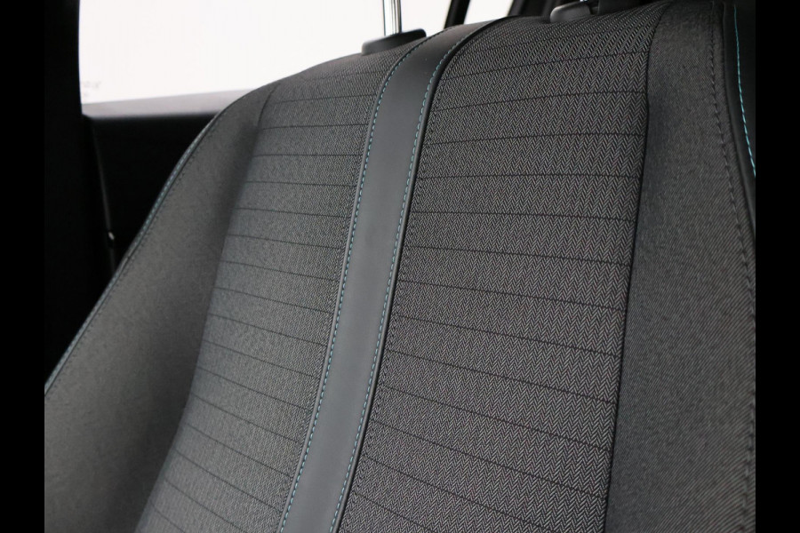 Peugeot 208 1.2 PT ALLURE PACK + ADAPTIVE CRUISE | CAMERA | STOELVERWARMING | CARPLAY | LED | PRIVACY