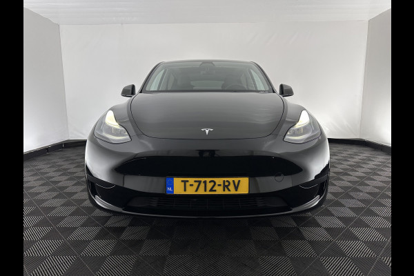 Tesla Model Y RWD 58 kWh [ 3-Fase ] {SOH-91%} (INCL-BTW) Aut. *PANO | LEATHER | TOWBAR | AUTO-PILOT | NAVI-FULLMAP | MATRIX-LED | KEYLESS | CAMERA | DAB+ | HEATED-COMFORTSEATS | PRIVACYGLASS | TOPVIEW | 19''ALU*