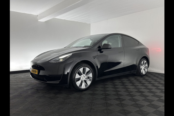 Tesla Model Y RWD 58 kWh [ 3-Fase ] {SOH-91%} (INCL-BTW) Aut. *PANO | LEATHER | TOWBAR | AUTO-PILOT | NAVI-FULLMAP | MATRIX-LED | KEYLESS | CAMERA | DAB+ | HEATED-COMFORTSEATS | PRIVACYGLASS | TOPVIEW | 19''ALU*
