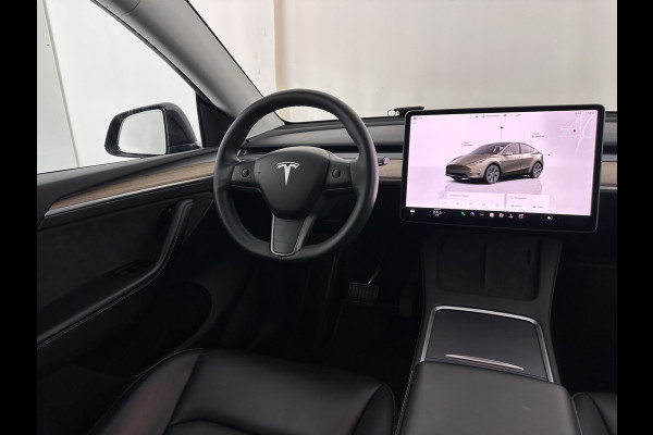 Tesla Model Y RWD 58 kWh [ 3-Fase ] {SOH-91%} (INCL-BTW) Aut. *PANO | LEATHER | TOWBAR | AUTO-PILOT | NAVI-FULLMAP | MATRIX-LED | KEYLESS | CAMERA | DAB+ | HEATED-COMFORTSEATS | PRIVACYGLASS | TOPVIEW | 19''ALU*