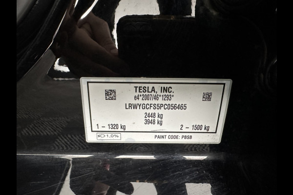 Tesla Model Y RWD 58 kWh [ 3-Fase ] {SOH-91%} (INCL-BTW) Aut. *PANO | LEATHER | TOWBAR | AUTO-PILOT | NAVI-FULLMAP | MATRIX-LED | KEYLESS | CAMERA | DAB+ | HEATED-COMFORTSEATS | PRIVACYGLASS | TOPVIEW | 19''ALU*