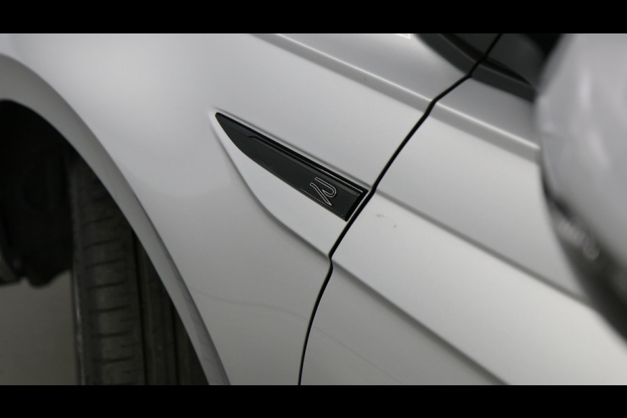 Volkswagen Polo 1.0 TSI 95pk R-Line / Navigatie / Stoelverwarming / Camera