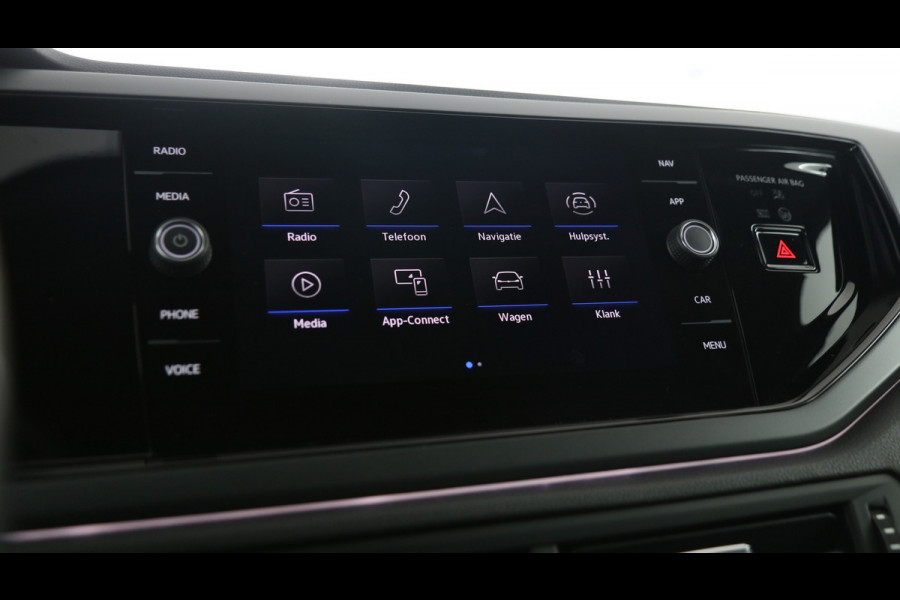 Volkswagen Polo 1.0 TSI 95pk R-Line / Navigatie / Stoelverwarming / Camera